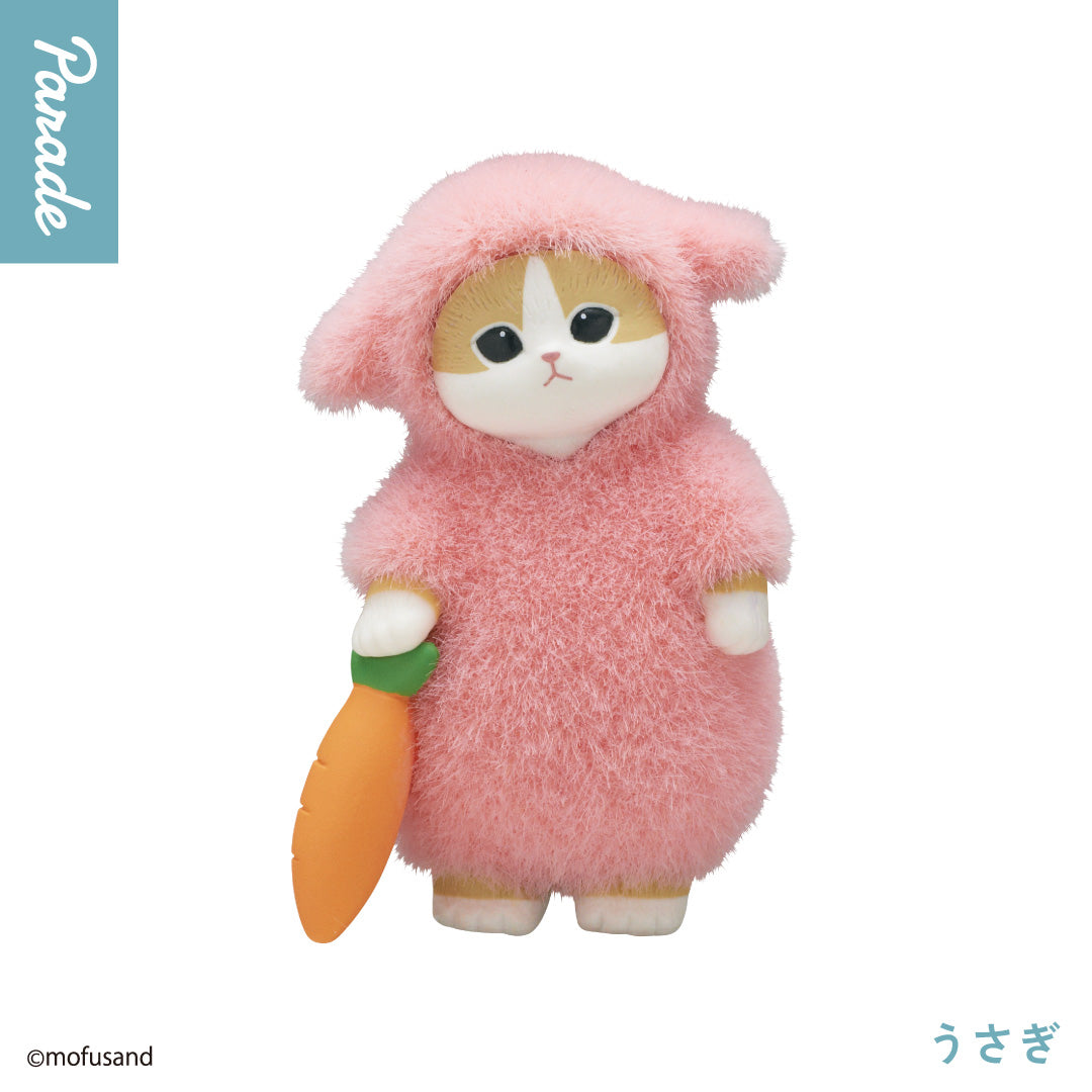 mofusand Fluffy Pajama Cat Figure